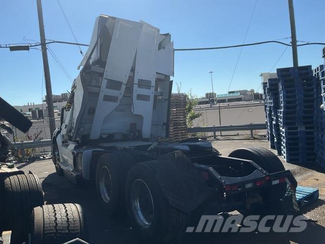 Volvo VNL Motrici e Trattori Stradali