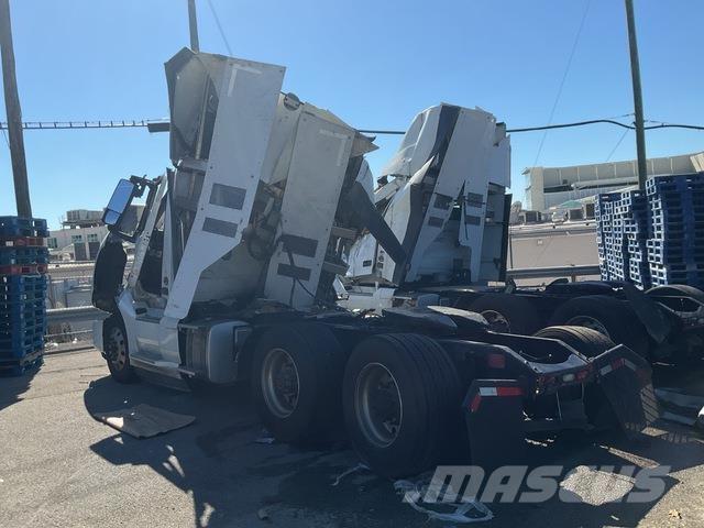 Volvo VNL Motrici e Trattori Stradali