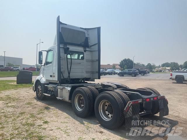 Volvo VNL 300 Motrici e Trattori Stradali