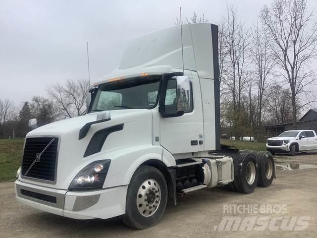 Volvo VNL300 Motrici e Trattori Stradali