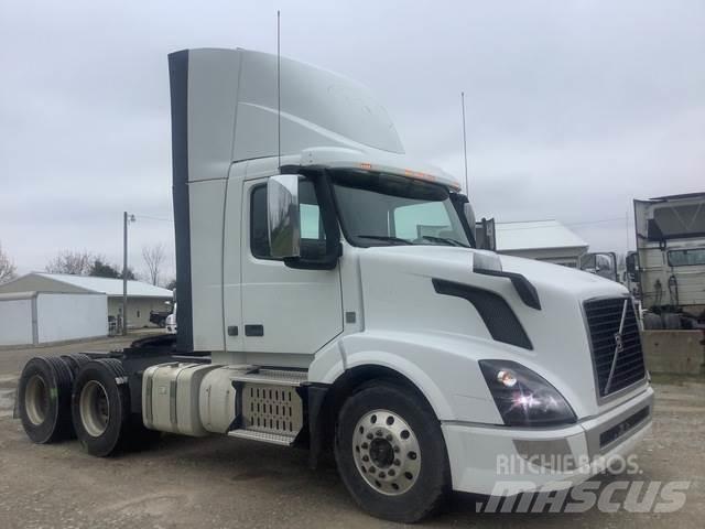 Volvo VNL300 Motrici e Trattori Stradali