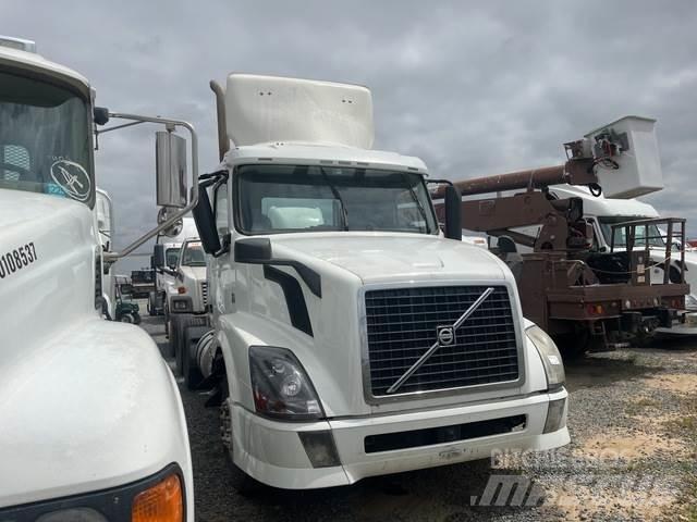 Volvo VNL64 Motrici e Trattori Stradali
