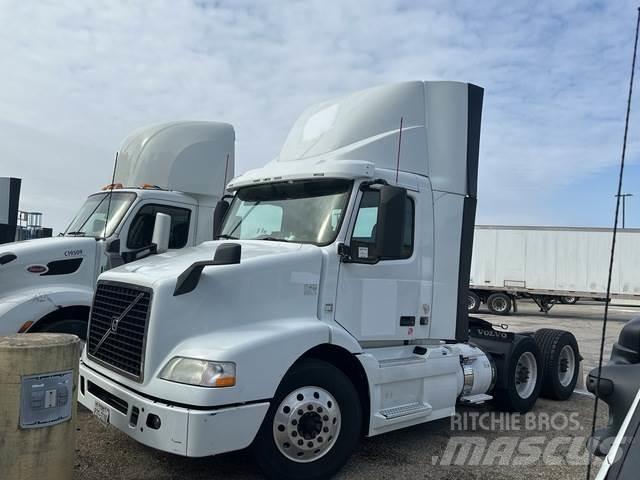 Volvo VNM Motrici e Trattori Stradali