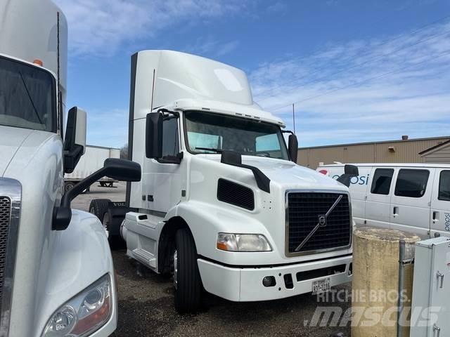 Volvo VNM Motrici e Trattori Stradali