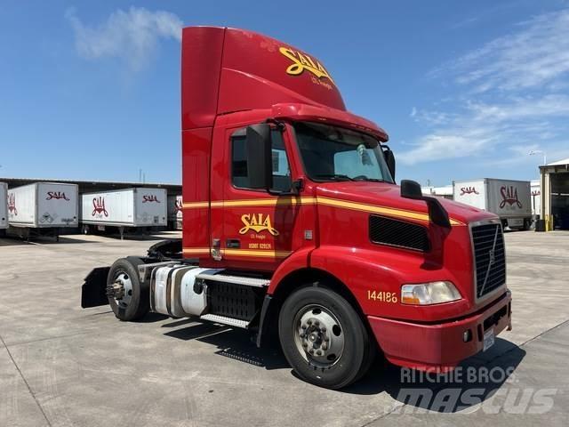 Volvo VNM Motrici e Trattori Stradali