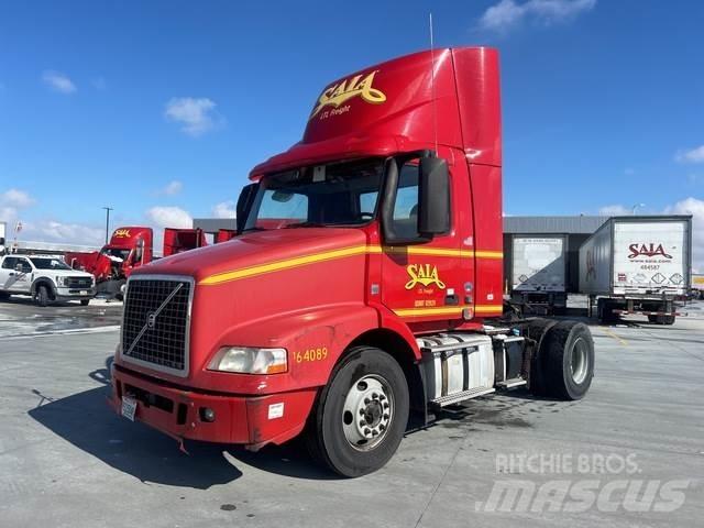 Volvo VNM Motrici e Trattori Stradali