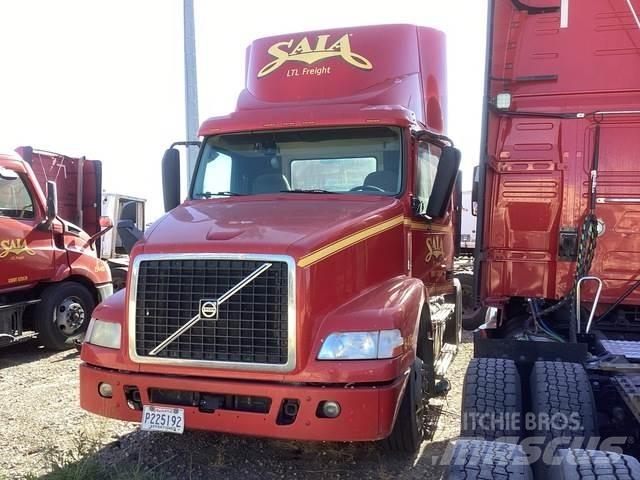 Volvo VNM Motrici e Trattori Stradali