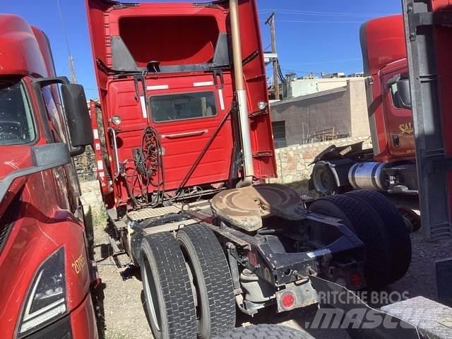 Volvo VNM Motrici e Trattori Stradali