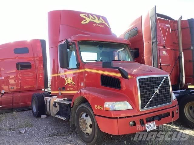 Volvo VNM Motrici e Trattori Stradali