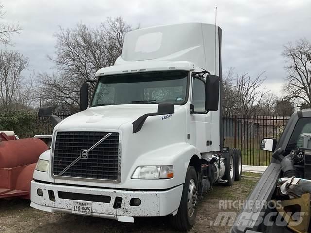 Volvo VNM Motrici e Trattori Stradali