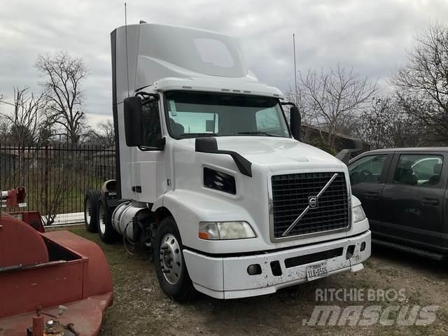 Volvo VNM Motrici e Trattori Stradali