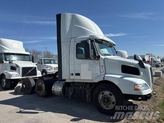 Volvo VNM Motrici e Trattori Stradali