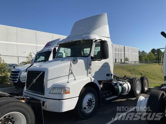 Volvo VNM Motrici e Trattori Stradali