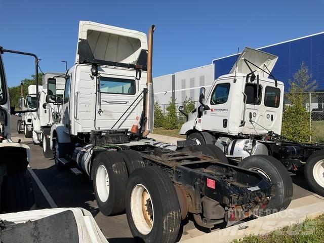 Volvo VNM Motrici e Trattori Stradali