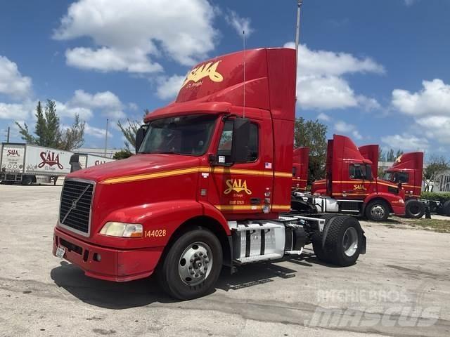 Volvo VNM Motrici e Trattori Stradali