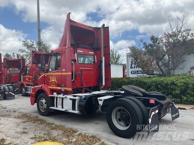 Volvo VNM Motrici e Trattori Stradali