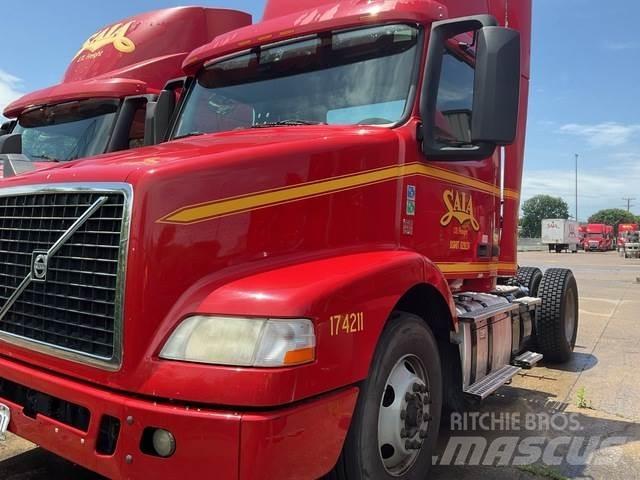 Volvo VNM Motrici e Trattori Stradali