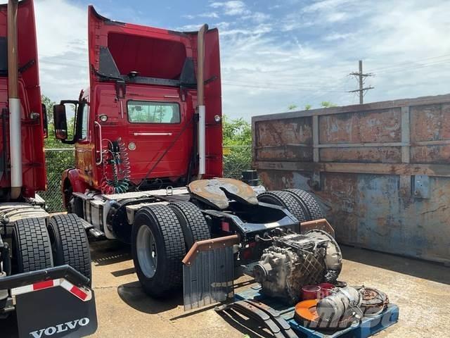 Volvo VNM Motrici e Trattori Stradali