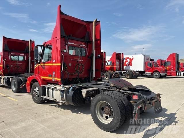 Volvo VNM Motrici e Trattori Stradali