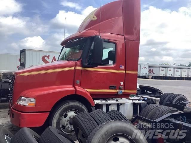 Volvo VNM Motrici e Trattori Stradali