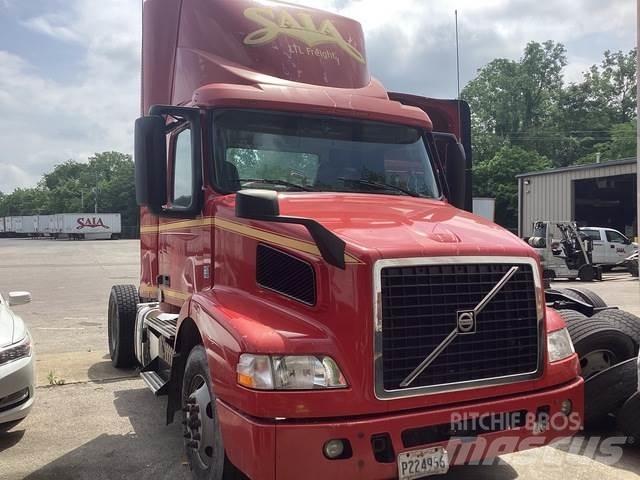 Volvo VNM Motrici e Trattori Stradali