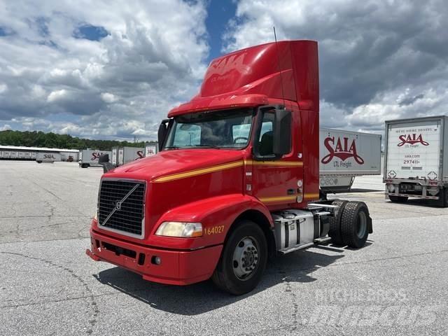 Volvo VNM Motrici e Trattori Stradali