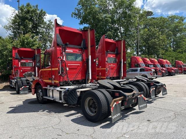 Volvo VNM Motrici e Trattori Stradali