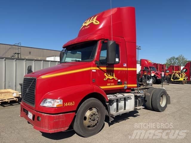 Volvo VNM Motrici e Trattori Stradali