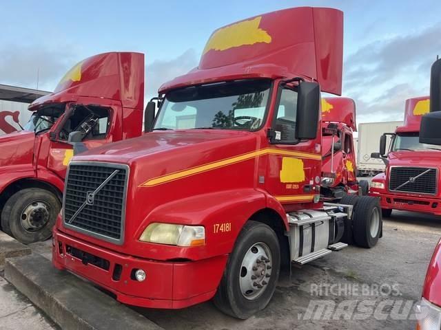 Volvo VNM Motrici e Trattori Stradali