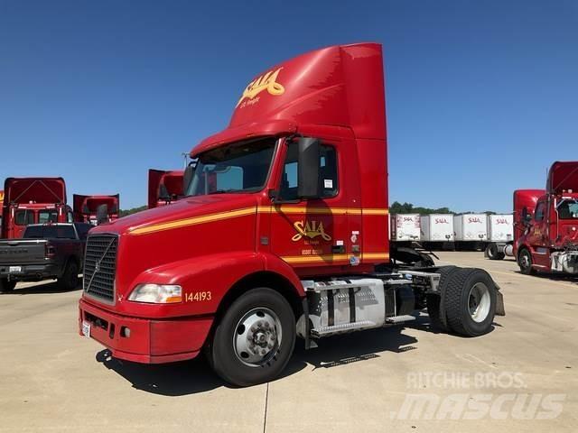 Volvo VNM Motrici e Trattori Stradali
