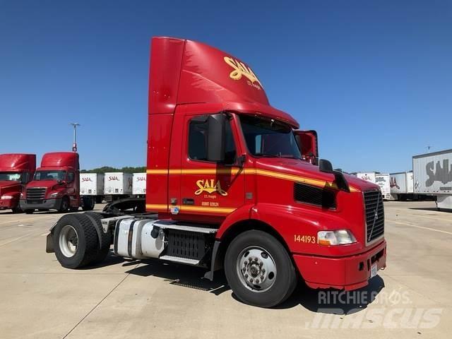 Volvo VNM Motrici e Trattori Stradali