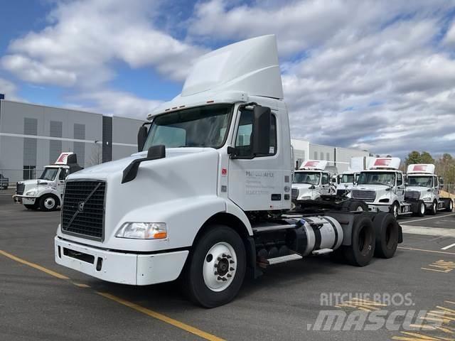 Volvo VNM Motrici e Trattori Stradali