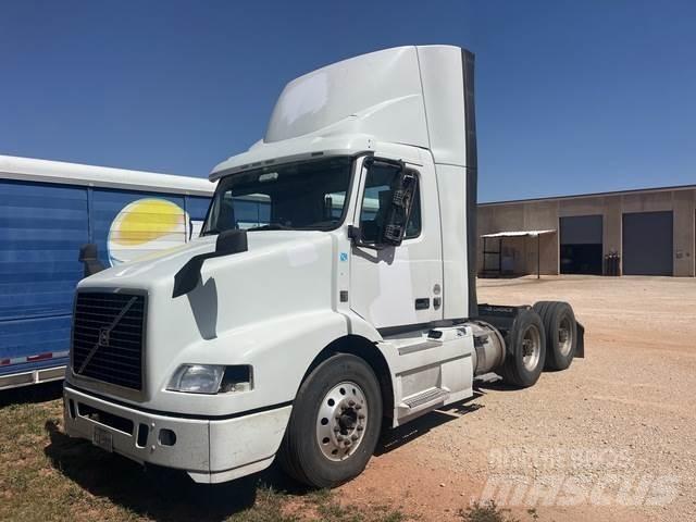 Volvo VNM Motrici e Trattori Stradali