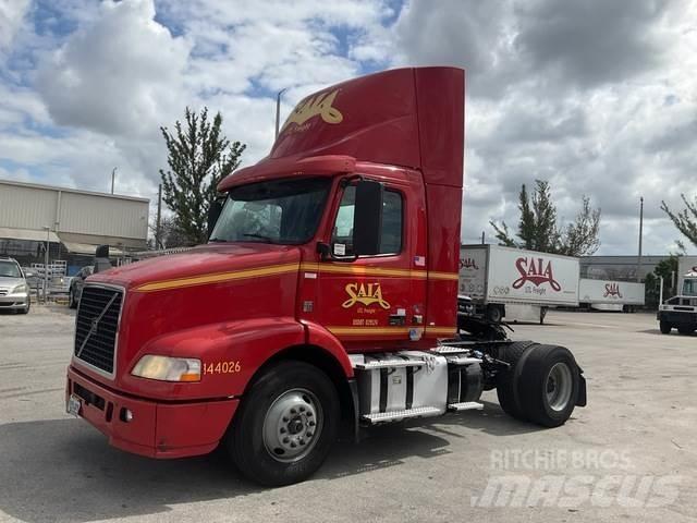 Volvo VNM Motrici e Trattori Stradali