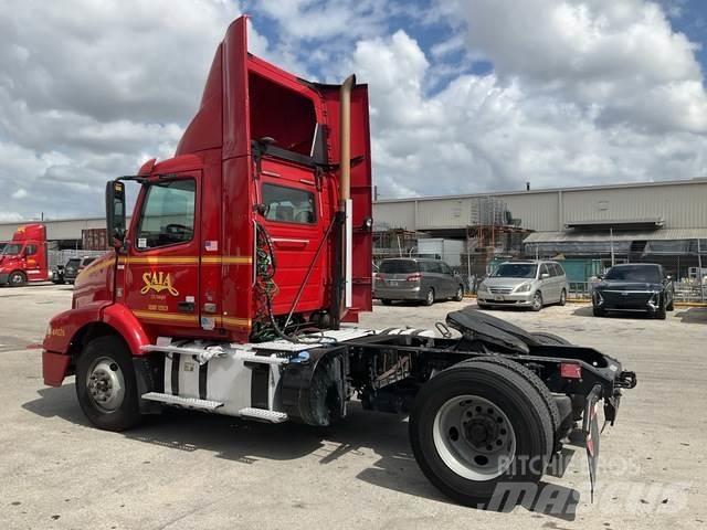Volvo VNM Motrici e Trattori Stradali