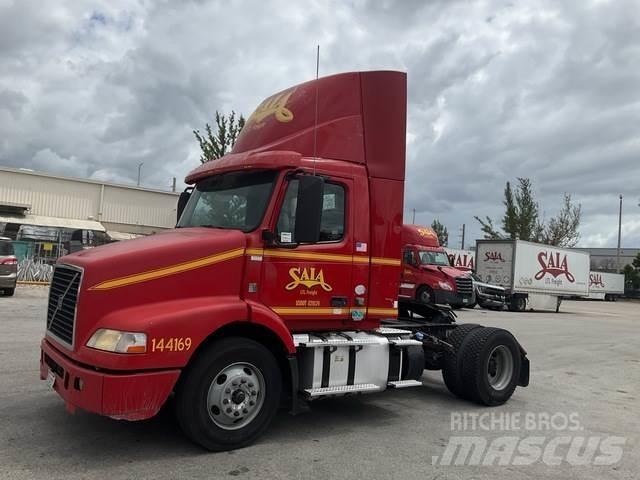 Volvo VNM Motrici e Trattori Stradali