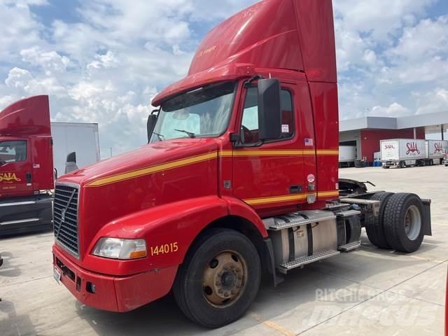 Volvo VNM Motrici e Trattori Stradali