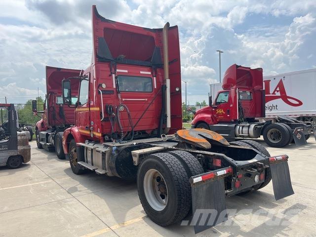 Volvo VNM Motrici e Trattori Stradali