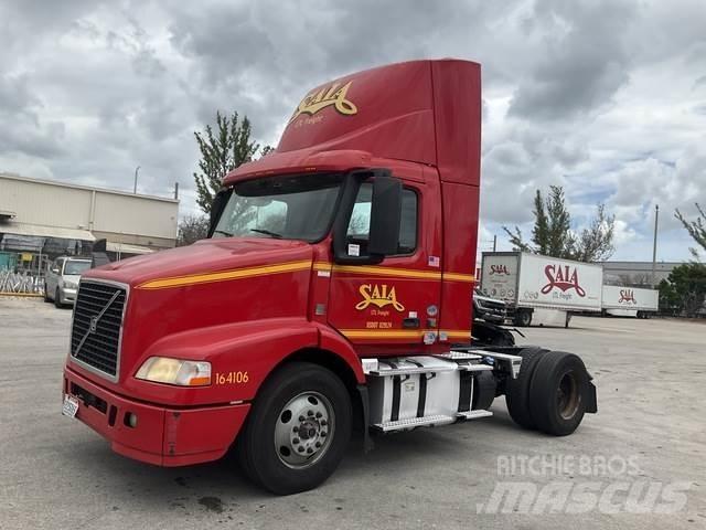 Volvo VNM Motrici e Trattori Stradali