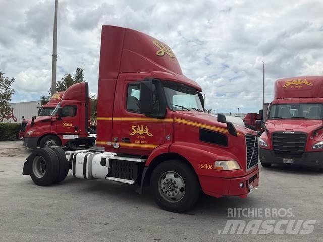 Volvo VNM Motrici e Trattori Stradali