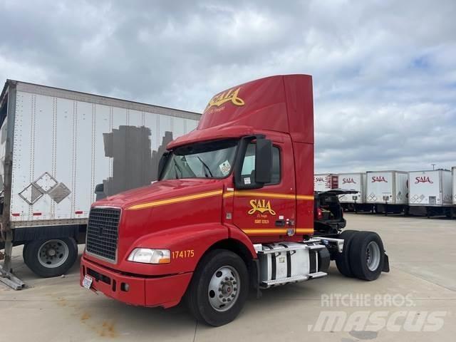 Volvo VNM Motrici e Trattori Stradali