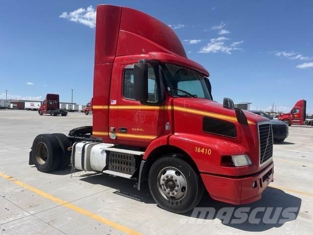 Volvo VNM Motrici e Trattori Stradali