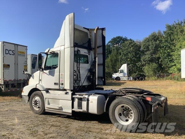 Volvo VNM Motrici e Trattori Stradali