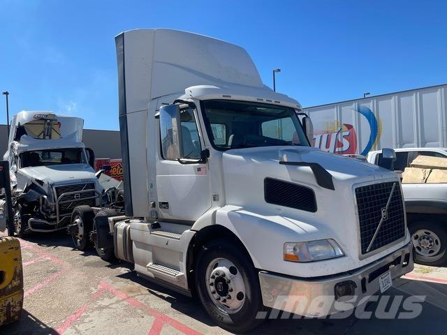 Volvo VNM Motrici e Trattori Stradali