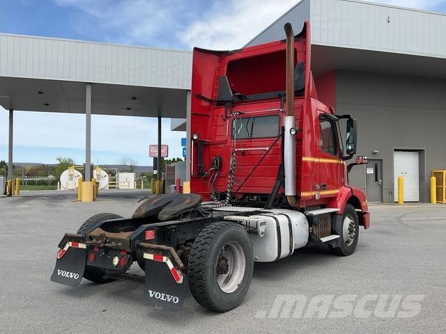 Volvo VNM42T Motrici e Trattori Stradali