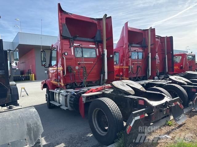 Volvo VNM42T Motrici e Trattori Stradali