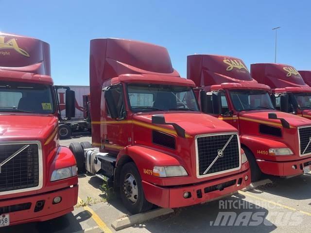 Volvo VNM42T Motrici e Trattori Stradali