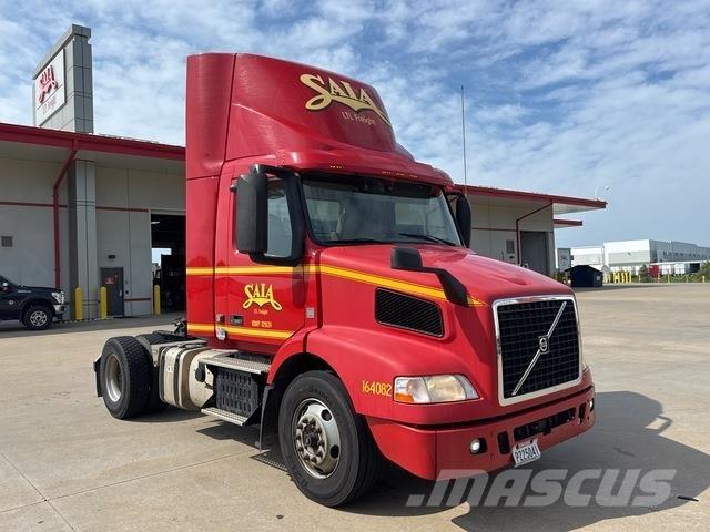 Volvo VNM42T Motrici e Trattori Stradali