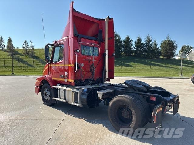 Volvo VNM42T Motrici e Trattori Stradali