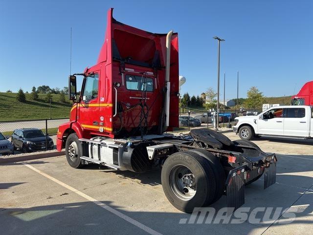 Volvo VNM42T Motrici e Trattori Stradali